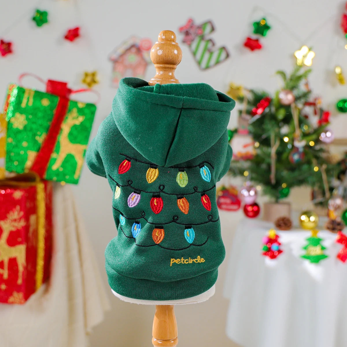 Pet Clothes, Autumn and Winter Cute Cat and Dog Clothing, Comfortable Sweater, Christmas Clothing